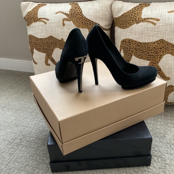 Tory Burch 5” Iconic platform stiletto - Picture 2 of 4